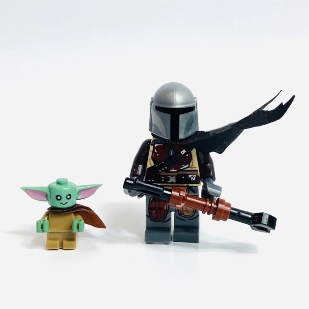 Baby Yoda Grogu & The Mandalorian Minifigures